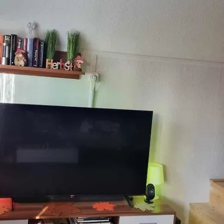 Schoenes 500 M Vom Freistrand Am Balaton *