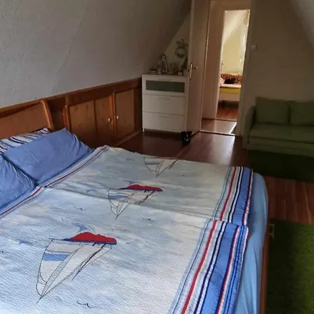 Schoenes 500 M Vom Freistrand Am Balaton