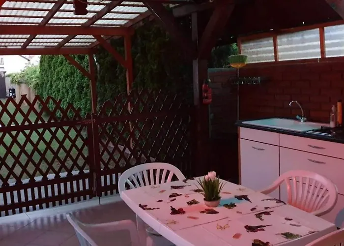 Schoenes 500 M Vom Freistrand Am Balaton Holiday home