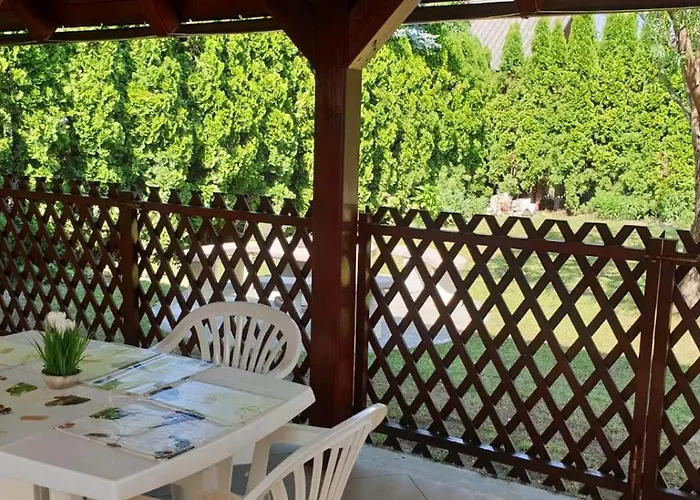 Сasa de vacaciones Schoenes 500 M Vom Freistrand Am Balaton