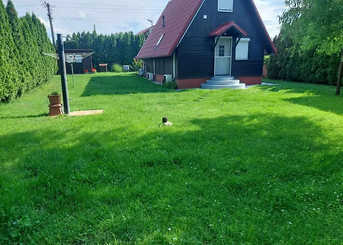 Schoenes 500 M Vom Freistrand Am Balaton Сasa de vacaciones *